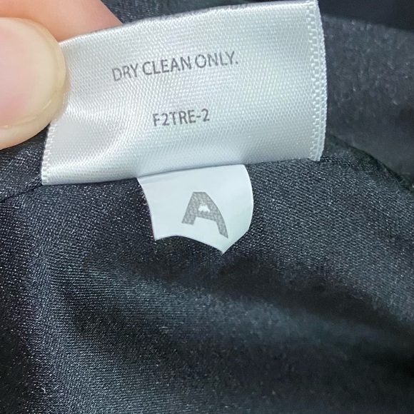 EILEEN FISHER Tropical Suiting Eco Poly Black Shaped Jacket Blazer Size Large - Picture 11 of 12